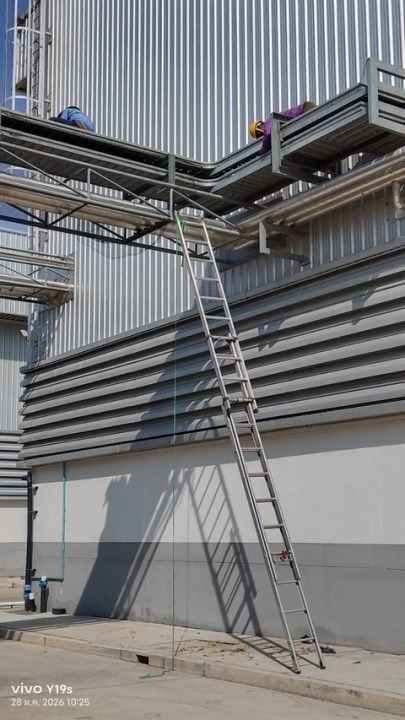 ติดตั้งตะแกรงป้องกันนกเข้าใต้แผงโซล่าเซลล์